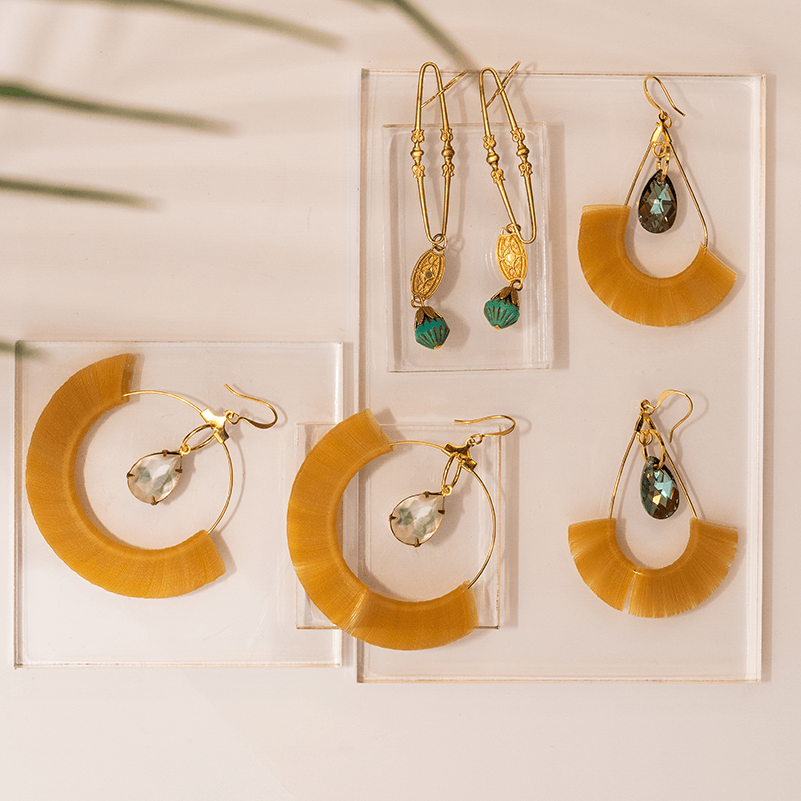 Shop Jewelry & Fashion Accessories at Las Vegas Apparel